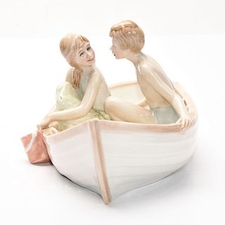 ROYAL DOULTON PROTOTYPE FIGURINE GIRL AND BOY IN A BOAT