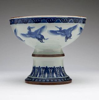 A Japanese Arita Imari ceramic footed bowl