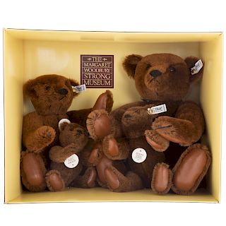 Steiff Chocolate Bear Family Set