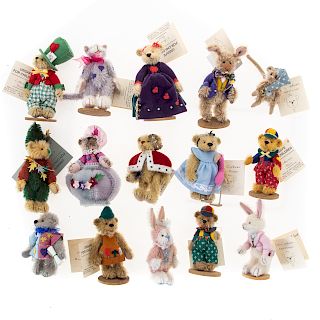 15 Deb Canham Miniature Bears,  Alice Series