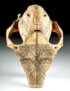 Early 20th C. Indonesia Belu-Atoni Cow Skull Mask