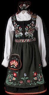 NORWEGIAN WOMEN'S VALDRES BUNAD FOLK DRESS