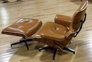 Vintage And Fine Quality Eames Style Lounge Chair