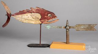 Carved and painted fish, together with an arrow