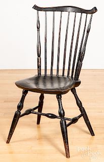 Fanback Windsor chair