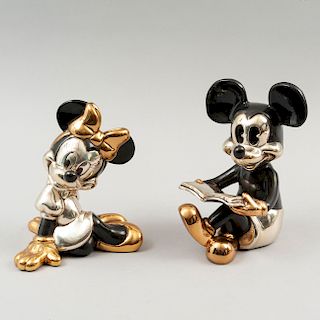 Mickey & Minnie. México, siglo XX. Elaborados en resina con electrobaño de plata D'Argenta. Piezas: 2