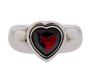 Piaget 18K Gold Garnet Heart Ring