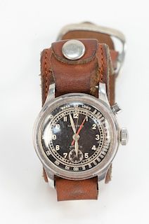 Longines Brevet Vintage Wristwatch, with stopwatch. 32 millimeters.