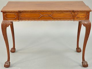 Margolis Custom Mahogany Chippendale Style Console Table, having shaped top with carved edge over panel molded frieze with gadrooned bottom edge on ca
