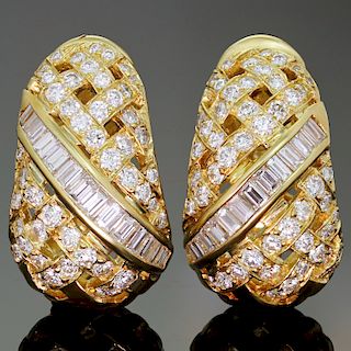 TIFFANY & CO. Vannerie Diamond 18k Yellow Gold Earrings