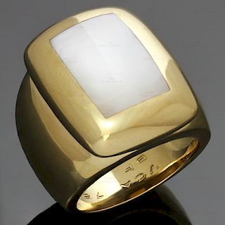 VAN CLEEF & ARPELS Babylon Mother-of-Pearl 18k Yellow Gold Ring