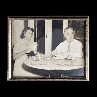 Franklin & Eleanor Roosevelt Autographed Photo