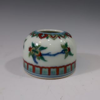 IMPERIAL CHINESE DOUCAI WATER COUPE - QIANLONG MARK AND PERIOD