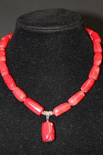 Chinese Red Coral Beads Necklace.