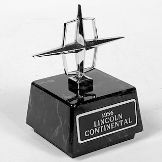 Lincoln Continental Mascot/Ornament