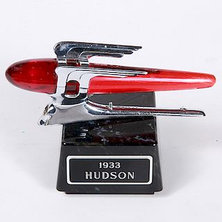 Hudson Mascot/Hood Ornament
