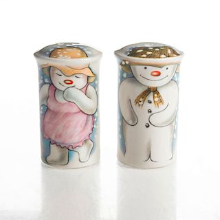 VERY RARE ROYAL DOULTON SNOWMAN SALT AND PEPPER SHAKERS