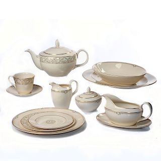 ROYAL DOULTON NEW ROMANCE COLLECTION TABLEWARE