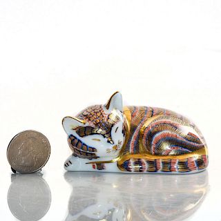 ROYAL CROWN DERBY 22K GOLD ACCENT FIGURE, DROWSY CAT
