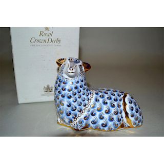 ROYAL CROWN DERBY SHEEP PAPERWEIGHT