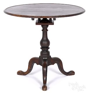 Pennsylvania Queen Anne mahogany tea table