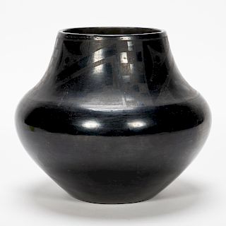 Maria Martinez Santa Clara Large Blackware Pot