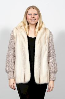 Ladies Blonde Mink Fur Coat With Liners and Scarf