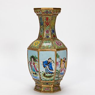 Chinese Famille Rose Eight Immortals Vase