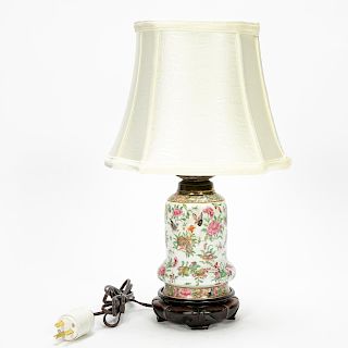 Chinese Famille Rose Porcelain Accent Lamp