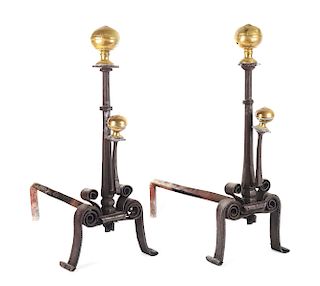 VERY FINE AND RARE PAIR OF WROUGHT IRON AND BRASS TRIMMED ANDIRONS IN THE WILLIAM AND MARY STYLE. CIRCA 1690.