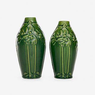 Denver Pottery, Denaura vases with mistletoe, set of two