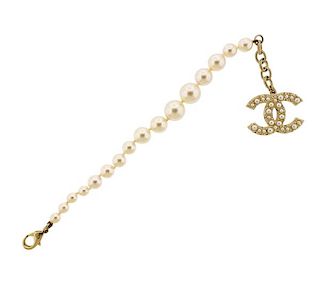 Chanel Costume Pearl Bracelet 