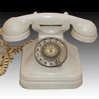 ERICSSON ROTARY WHITE BAKELITE TELEPHONE, CA. 1930