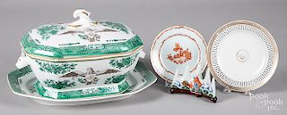 Chinese export style eagle tureen, etc.