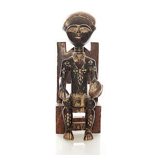 ASHANTI STYLE FIGURAL CARVED WOOD SCULPTURE
