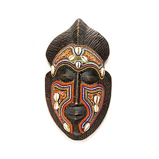VINTAGE AFRICAN TRIBAL WOODEN BEADED WALL MASK