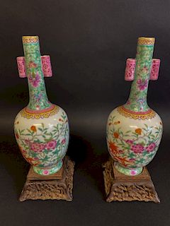 Pair of Chinese Porcelain Vases on Stands