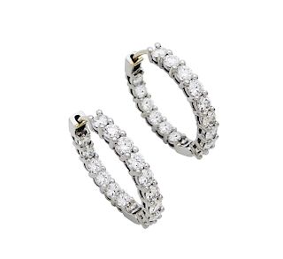 Tiffany & Co Diamond Medium Hoop Earrings in Platinum