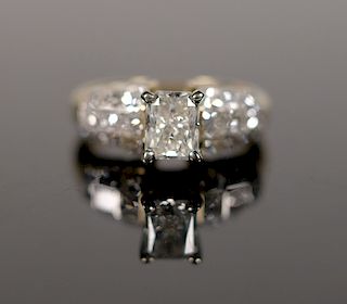18K Yellow Gold & Diamond Wedding Ring Sz 5