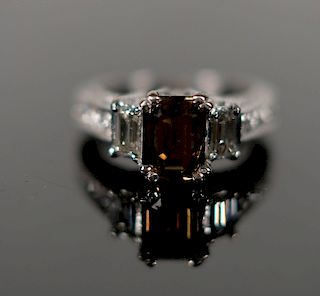 18K White Gold Champagne Diamond Ring Size 6