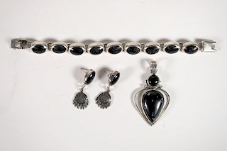 950 & Sterling Silver & Black Stone Jewelry Set