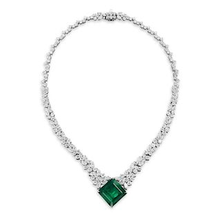 18k White Gold Diamond and Emerald Necklace