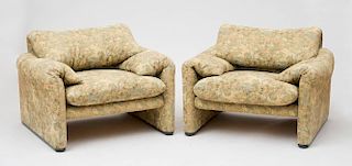 PAIR OF CONTEMPORARY UPHOLSTERED ARMCHAIRS