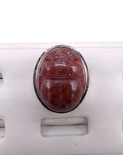 CARVED AGATE SCARAB RING