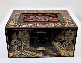 Gilt & Black Lacquered Chinese Box