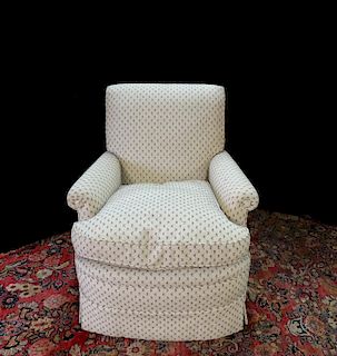 UPHOLSTERED CLUB CHAIR 30.5"H 25.5"W 34"D