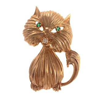 A Ladies Whimsical Cat Pin/Pendant in 14K