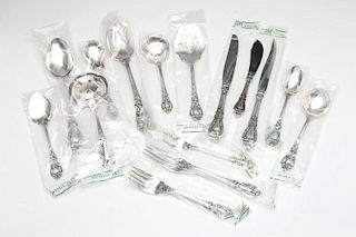 A Lunt ''Eloquence'' silver flatware service