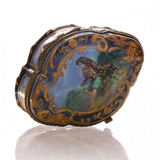 FRENCH PORCELAIN PILL BOX, IN THE STYLE OF SEVRES