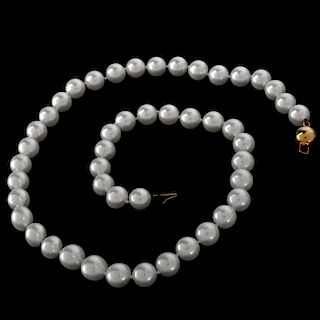 18" L 7.5mm Pearl Necklace